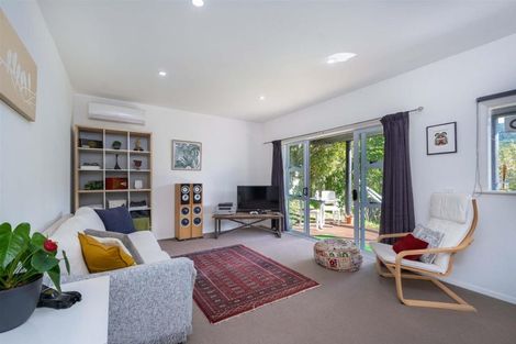Photo of property in 51 Handyside Street, Tawa, Wellington, 5028