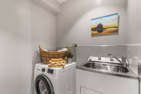 Photo of property in Gb/2 Bassett Road, Remuera, Auckland, 1050