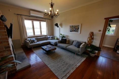 Photo of property in 1/6 Waimana Road, Conifer Grove, Takanini, 2112