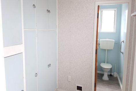 Photo of property in 179 Waimumu Road, Massey, Auckland, 0614