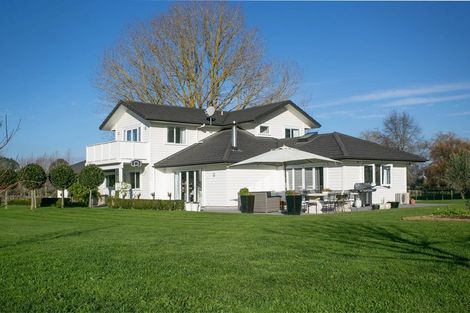 Photo of property in 49 Forrest Road, Cambridge, 3493