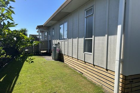 Photo of property in 9a Opal Drive, Papamoa Beach, Papamoa, 3118