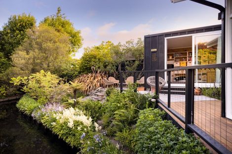 Photo of property in 31 Joyce Crescent, Ilam, Christchurch, 8041