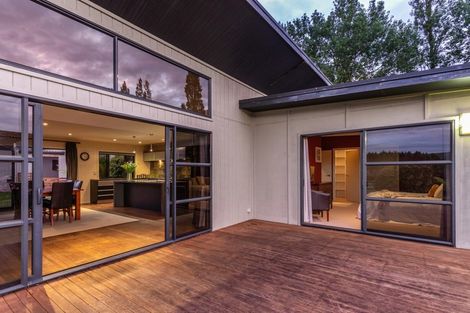 Photo of property in 108 Kinloch Road, Kinloch, Taupo, 3377