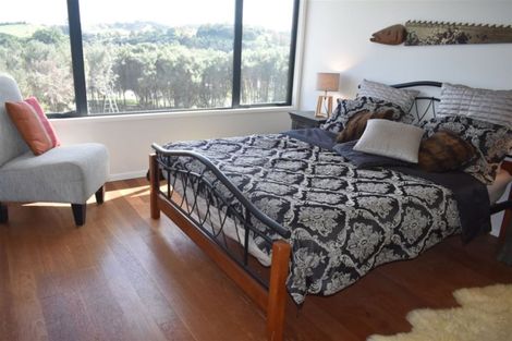 Photo of property in 4 Lichen Grove, Russell, 0272