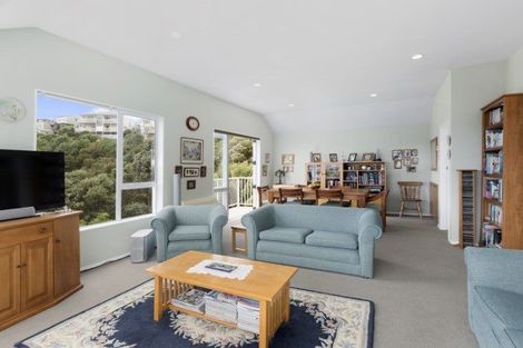 Photo of property in 49 Eskdale Road, Papakowhai, Porirua, 5024