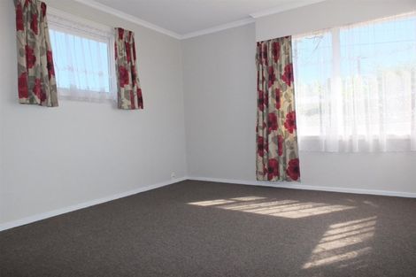 Photo of property in 1/50 Vancouver Crescent, Wainoni, Christchurch, 8061