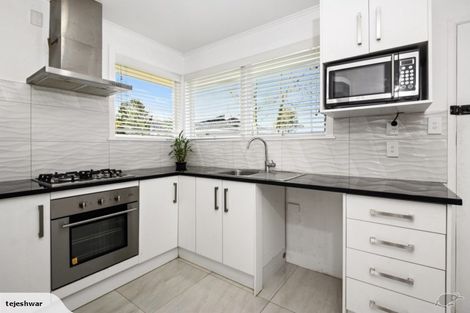 Photo of property in 3/51 Cardiff Road, Pakuranga, Auckland, 2010