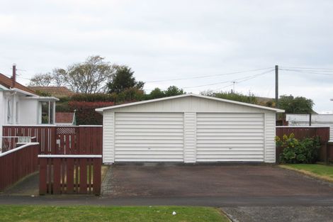 Photo of property in 63 Wrantage Street, Westown, New Plymouth, 4310