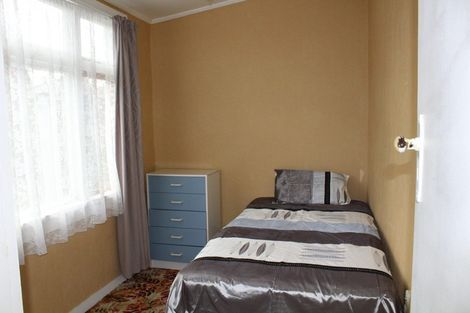 Photo of property in 14 Level Street, Dipton, 9791