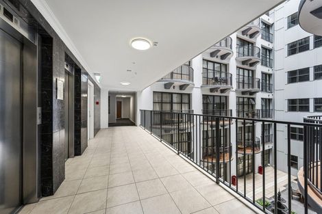 Photo of property in Atrium Apartments, 3n/154 The Terrace, Wellington Central, Wellington, 6011