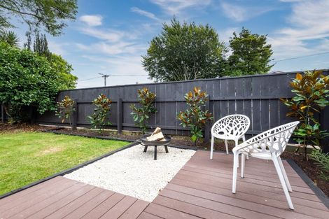 Photo of property in 1/48 Jeffreys Road, Fendalton, Christchurch, 8052