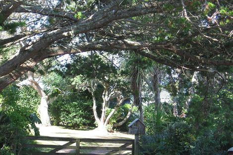 Photo of property in 103 Churchill Road, Murrays Bay, Auckland, 0630