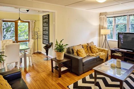 Photo of property in 17 Chew Place, Ranui, Porirua, 5024