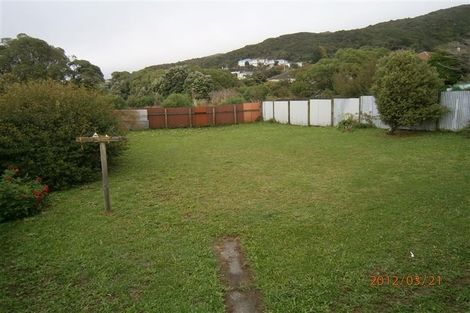 Photo of property in 35 Hukatai Street, Elsdon, Porirua, 5022