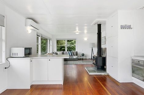 Photo of property in 3a Norfolk Road, Waipahihi, Taupo, 3330