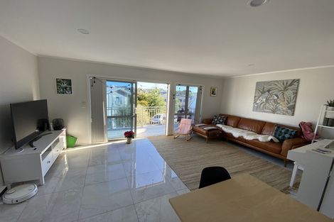 Photo of property in 7/15 Andersons Road, Oteha, Auckland, 0632