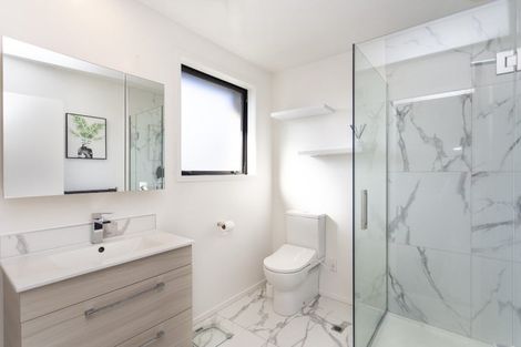 Photo of property in 2/41 Gracefield Avenue, Christchurch Central, Christchurch, 8013