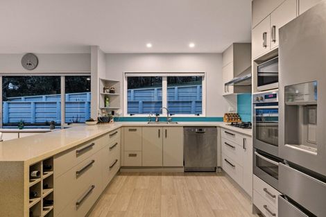 Photo of property in 57 Panorama Drive, Welcome Bay, Tauranga, 3175