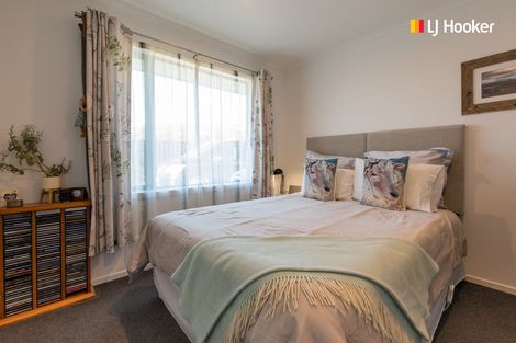 Photo of property in 25 Copinsha Street, Palmerston, 9430