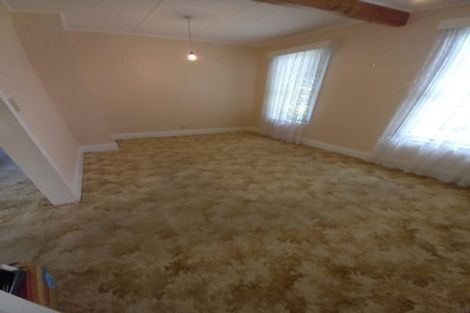 Photo of property in 53 York Street, Moera, Lower Hutt, 5010