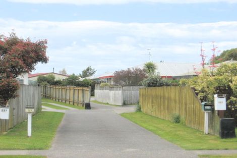 Photo of property in 227 Gravatt Road, Papamoa Beach, Papamoa, 3118
