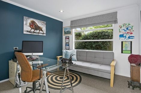 Photo of property in 29 Norfolk Drive, Cambridge, 3434