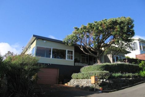 Photo of property in 14 Roys Road, Plimmerton, Porirua, 5026