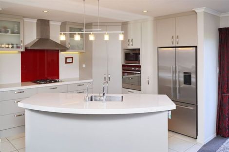 Photo of property in 21 Parklea Avenue, Halswell, Christchurch, 8025