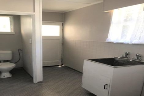 Photo of property in 63 Paul Crescent, Fairfield, Hamilton, 3214