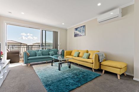 Photo of property in 36 Fernly Rise, Flat Bush, Auckland, 2019