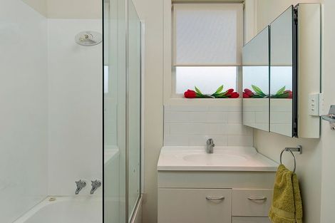 Photo of property in 20 President Avenue, Papakura, 2110