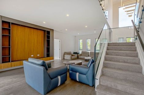 Photo of property in 2 Anehu Place, Greenhithe, Auckland, 0632