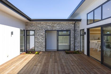 Photo of property in 15 Makomako Crescent, Wharewaka, 3330