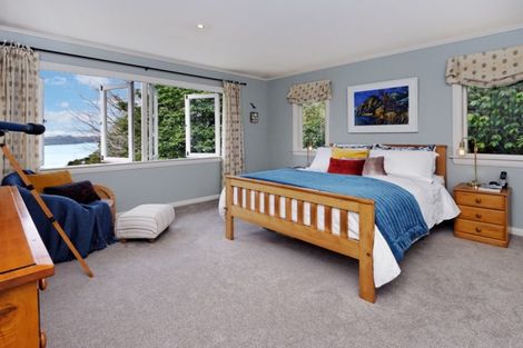 Photo of property in 7 Opou Road, Titirangi, Auckland, 0604