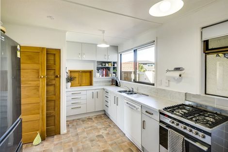 Photo of property in 47 Le Quesne Road, Bay View, Napier, 4104