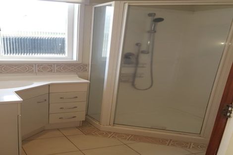 Photo of property in 15 Stewart Place, Melville, Hamilton, 3206