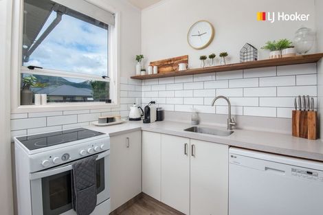 Photo of property in 1 Mure Street, Mosgiel, 9024