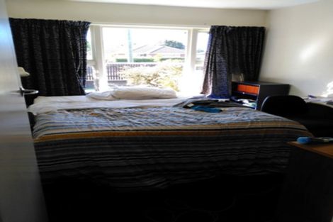 Photo of property in 2/129 Maidstone Road, Ilam, Christchurch, 8041