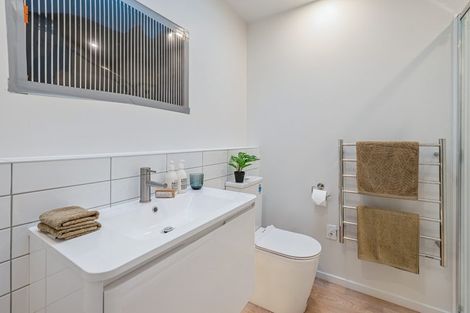 Photo of property in 1058 High Street, Avalon, Lower Hutt, 5011