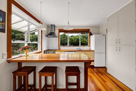 Photo of property in 70 Ihaia Road, Opunake, 4616