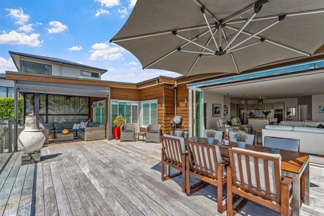 Photo of property in 32 Kahurangi Place, Snells Beach, 0920