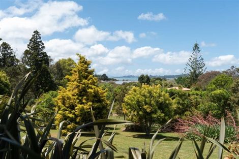 Photo of property in 15 Rangitane Loop Road, Kerikeri, 0294