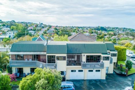 Photo of property in 10 Cornwall Street, Vauxhall, Dunedin, 9013