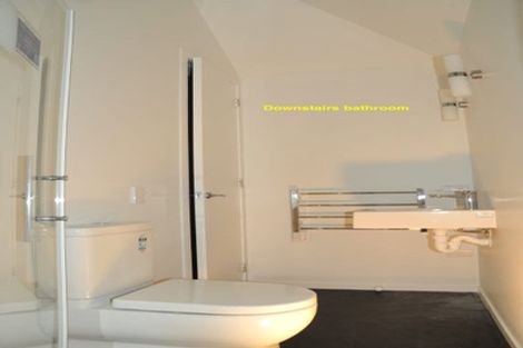 Photo of property in 2b Devon Street, Aro Valley, Wellington, 6021