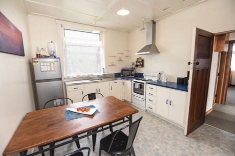 Photo of property in 1102 Saint Aubyn Street East, Parkvale, Hastings, 4122