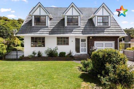 Photo of property in 3a Panorama Grove, Harbour View, Lower Hutt, 5010