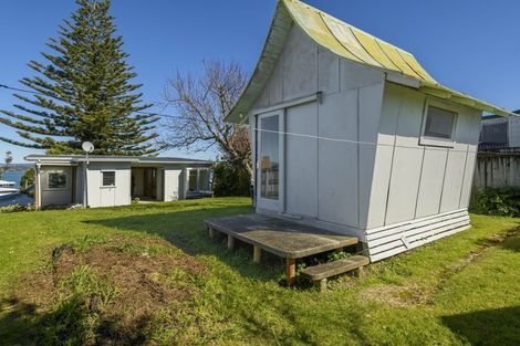 Photo of property in 90b Harbour View Road, Omokoroa, 3114