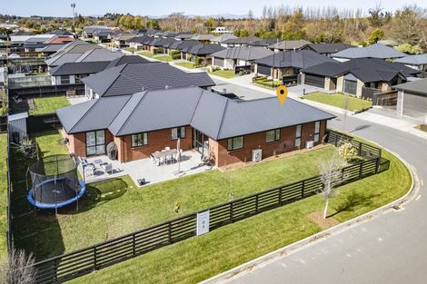 Photo of property in 22 Minerva Crescent, Woodend, 7610