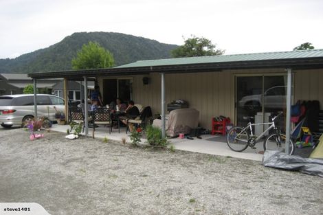 Photo of property in 70 Greens Road, Linton, Palmerston North, 4472